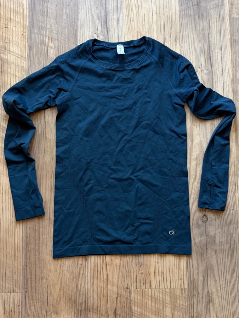 GapFit Long Sleeve Athletic Top